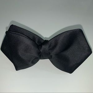 Bow Tie